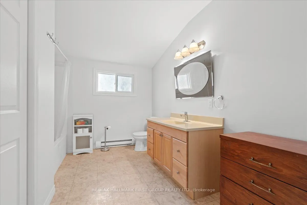 139 Neville Pt Road