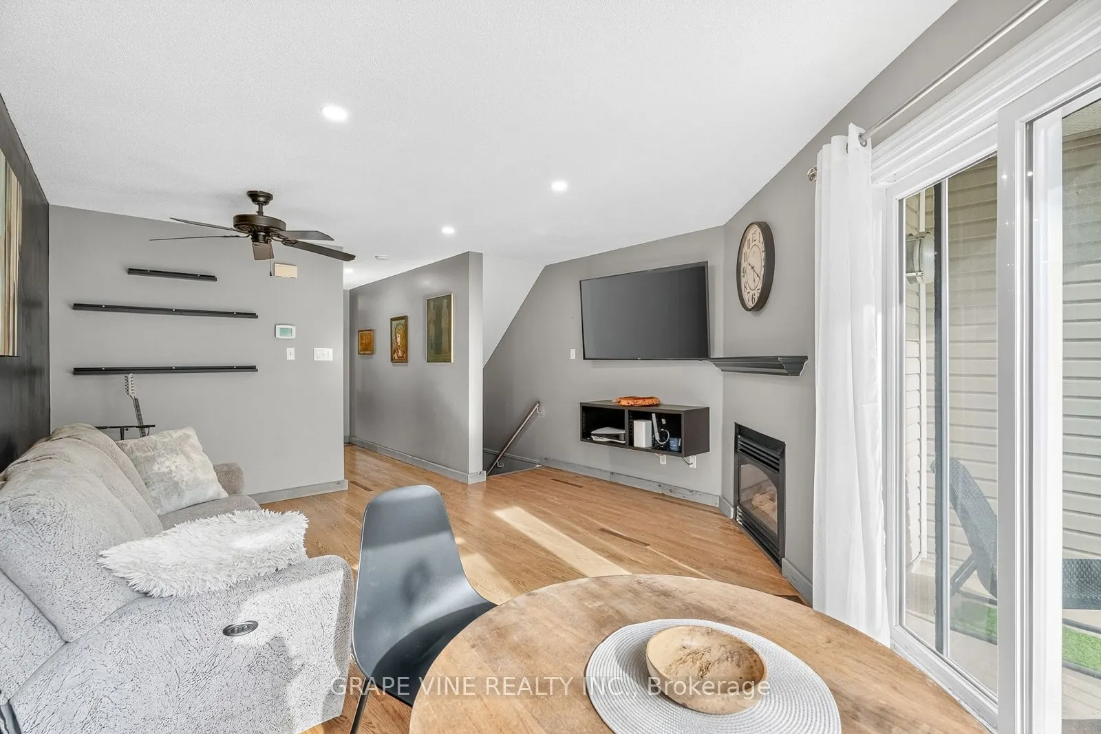 1400 Wildberry Court, #11