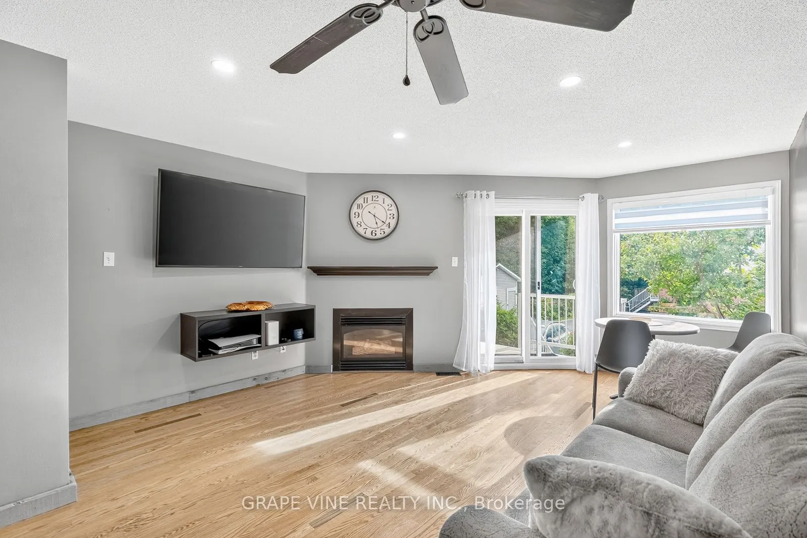 1400 Wildberry Court, #11