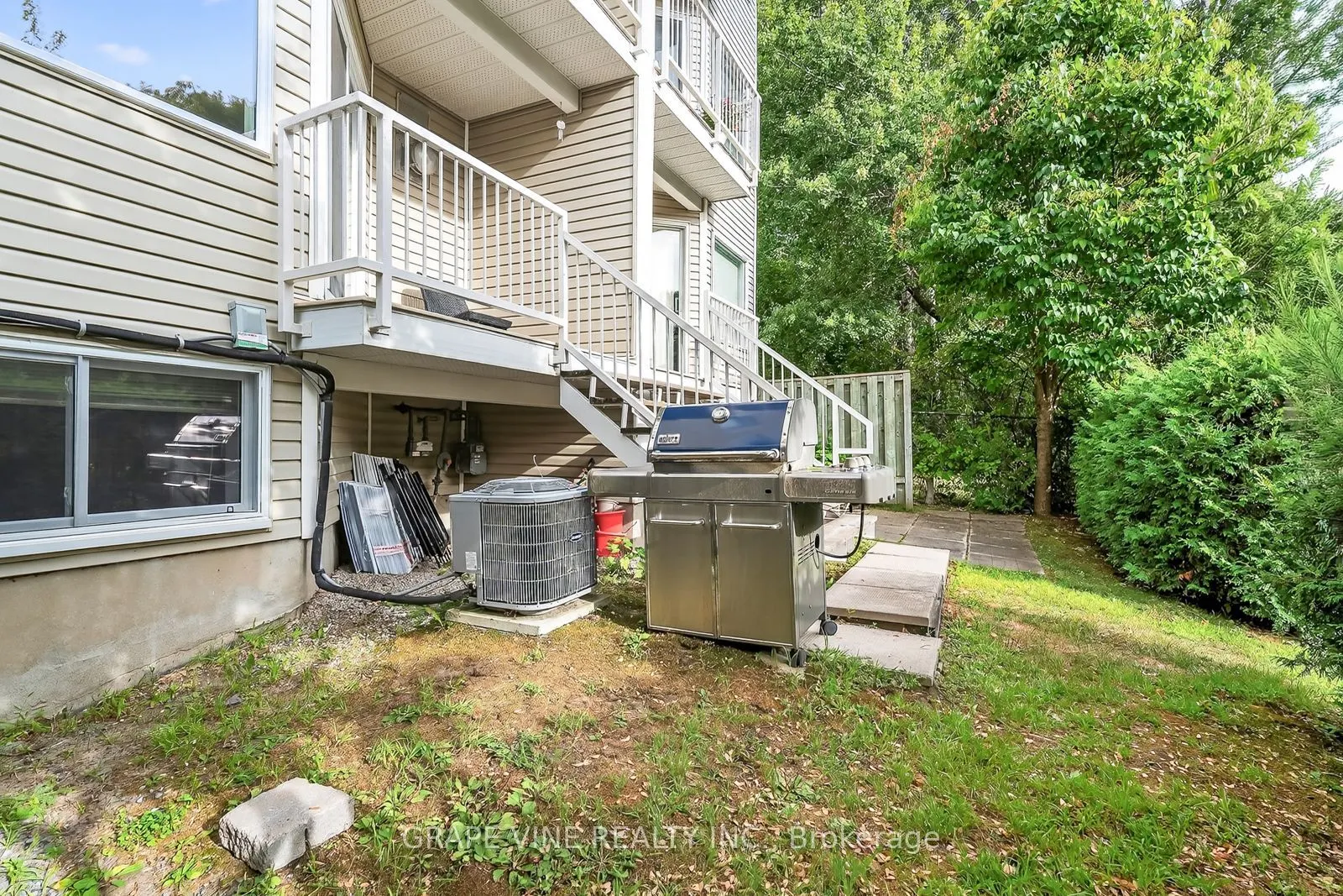 1400 Wildberry Court, #11