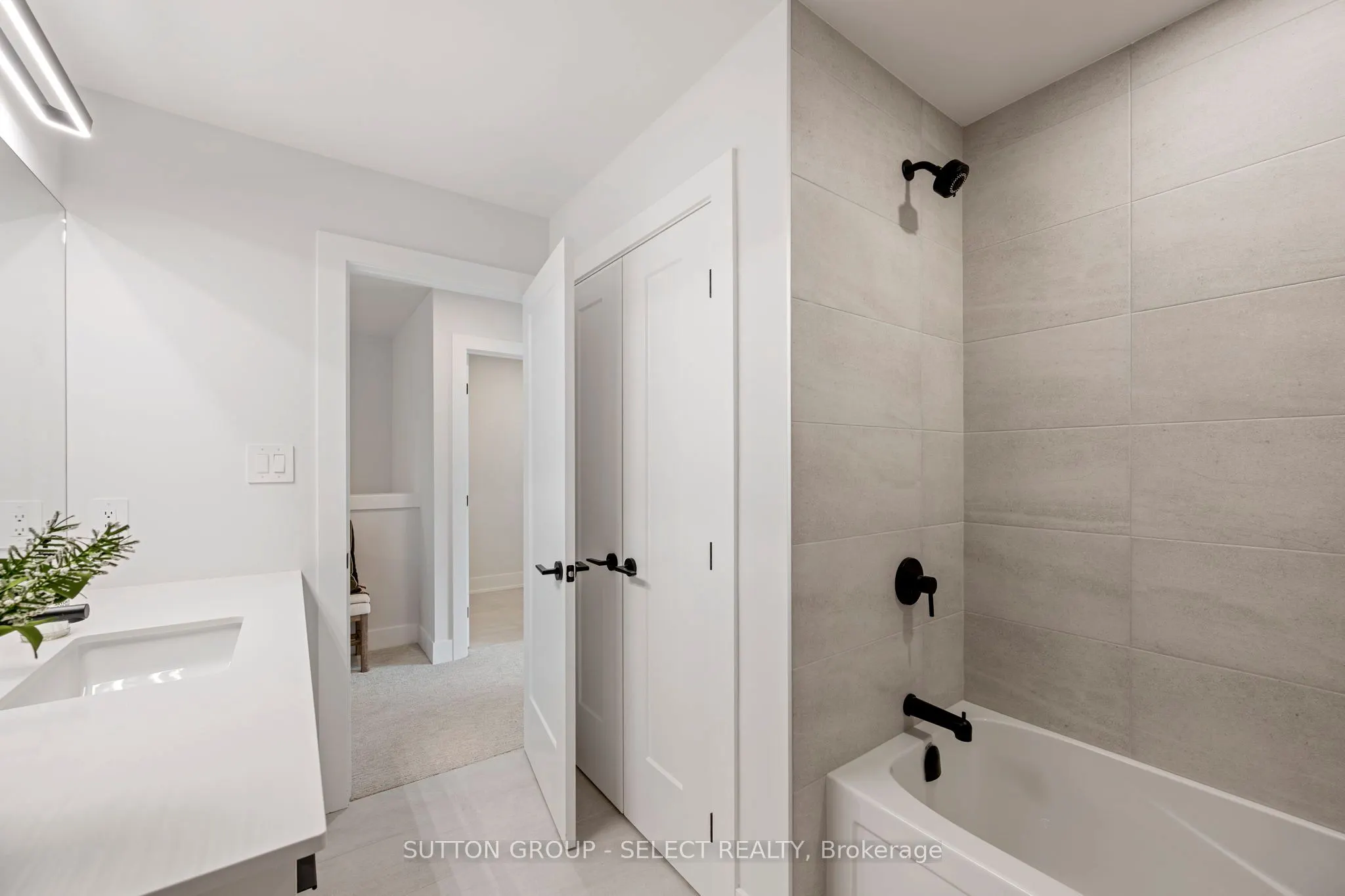 1175 RIVERBEND Road, #30
