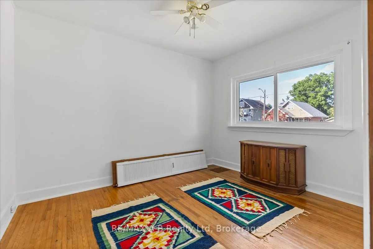 75 Youngs Street