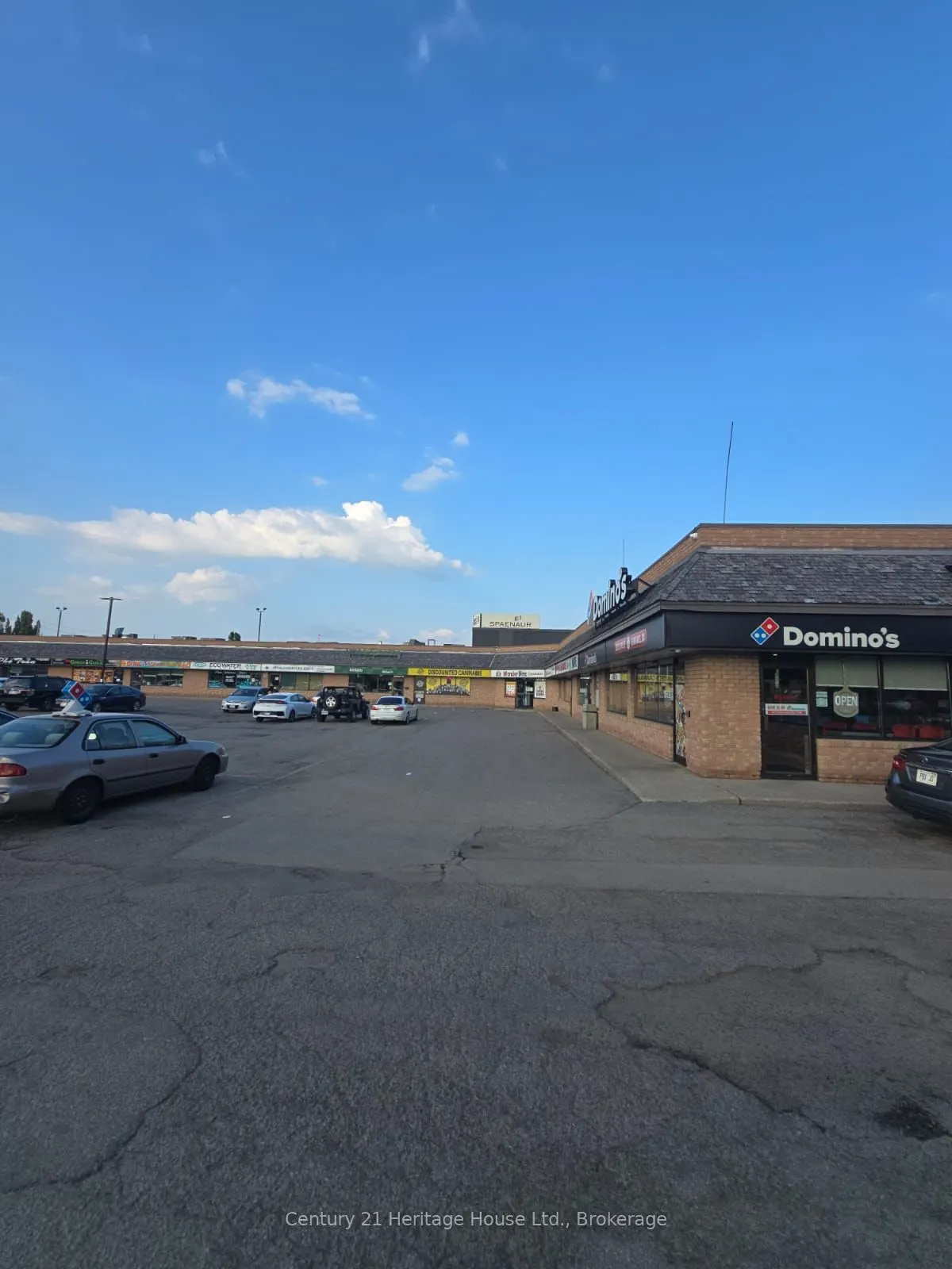 809 Victoria Street N, #4B