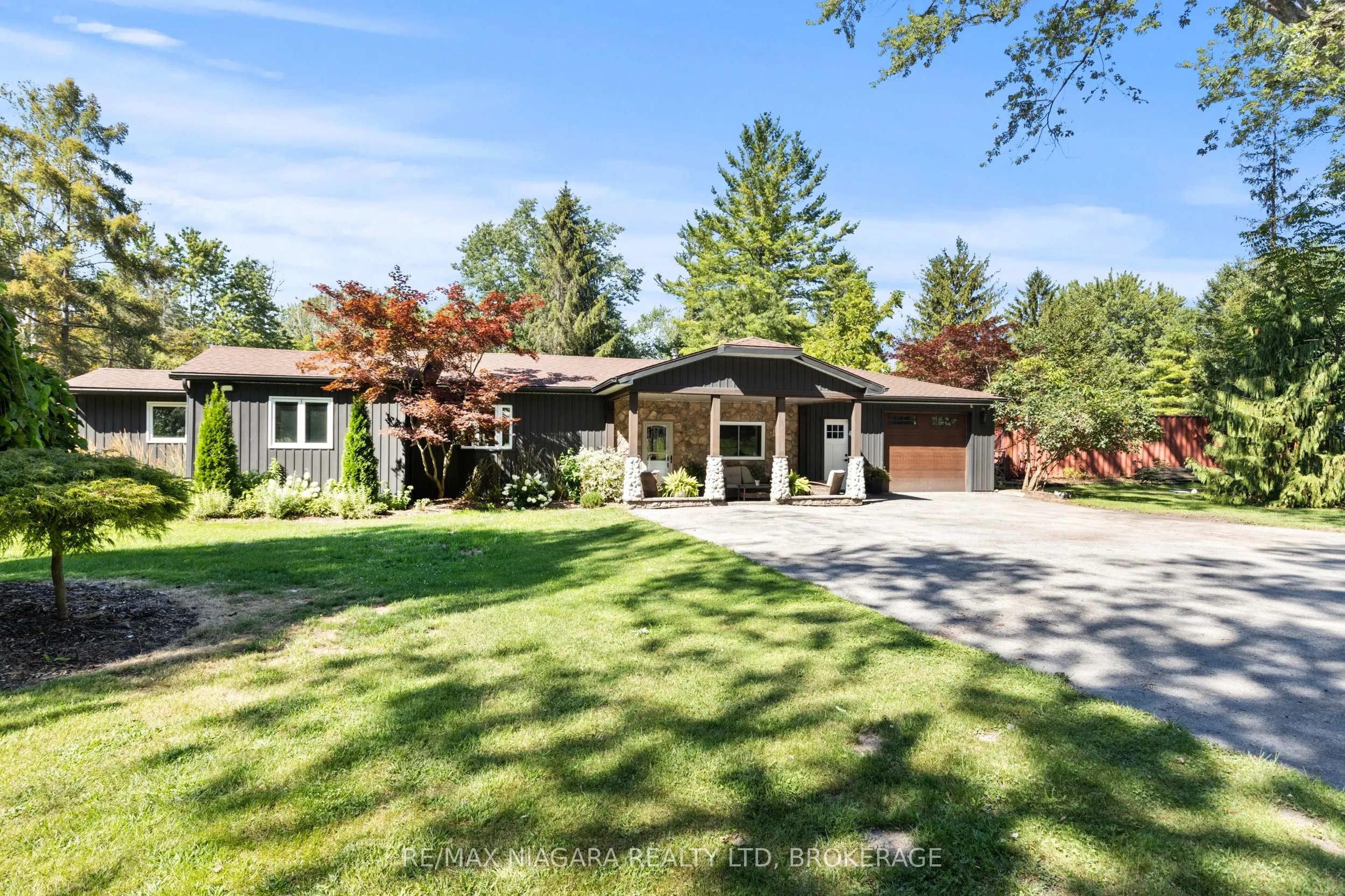 10408 Lakeshore Road