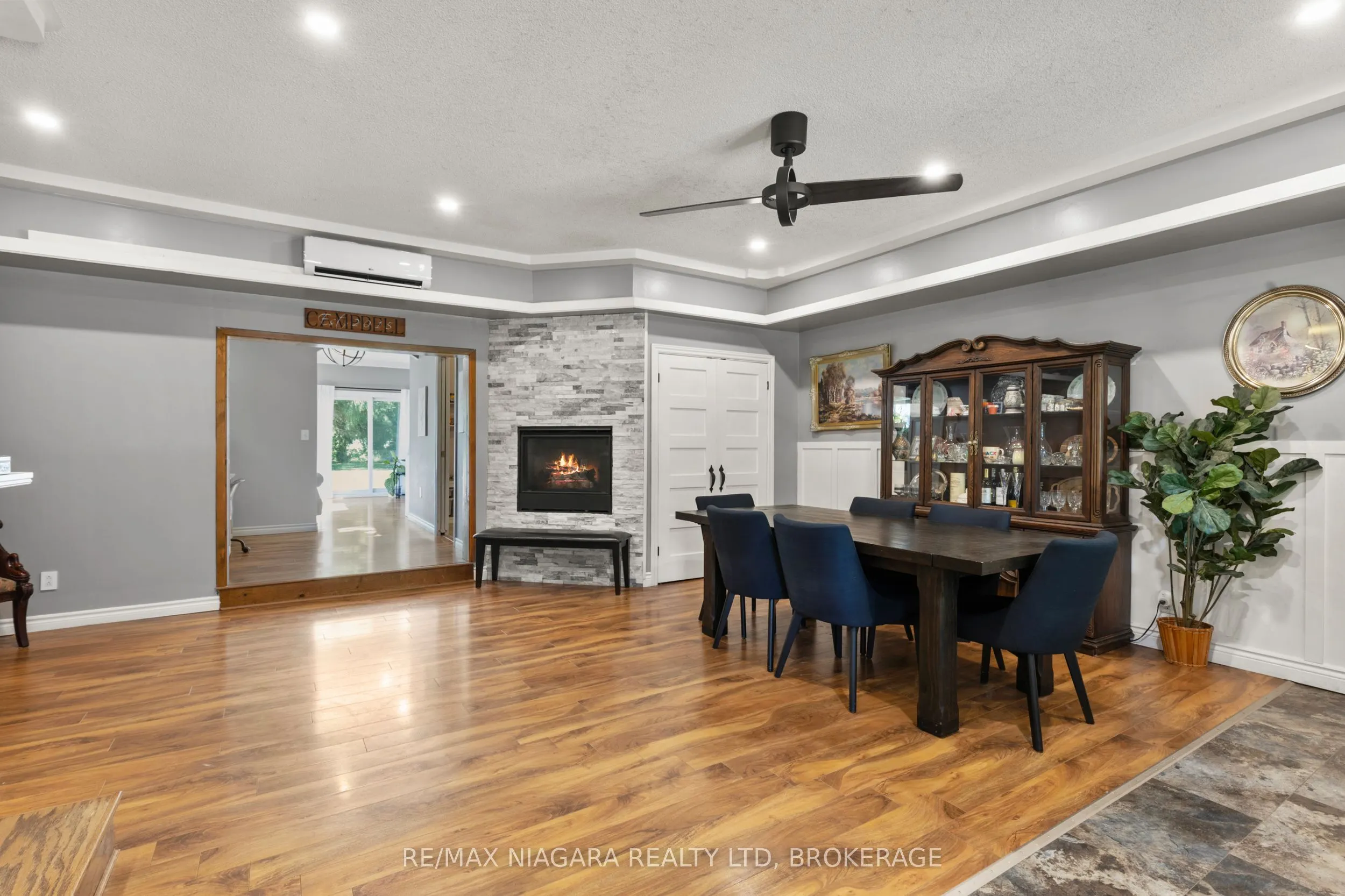 10408 Lakeshore Road