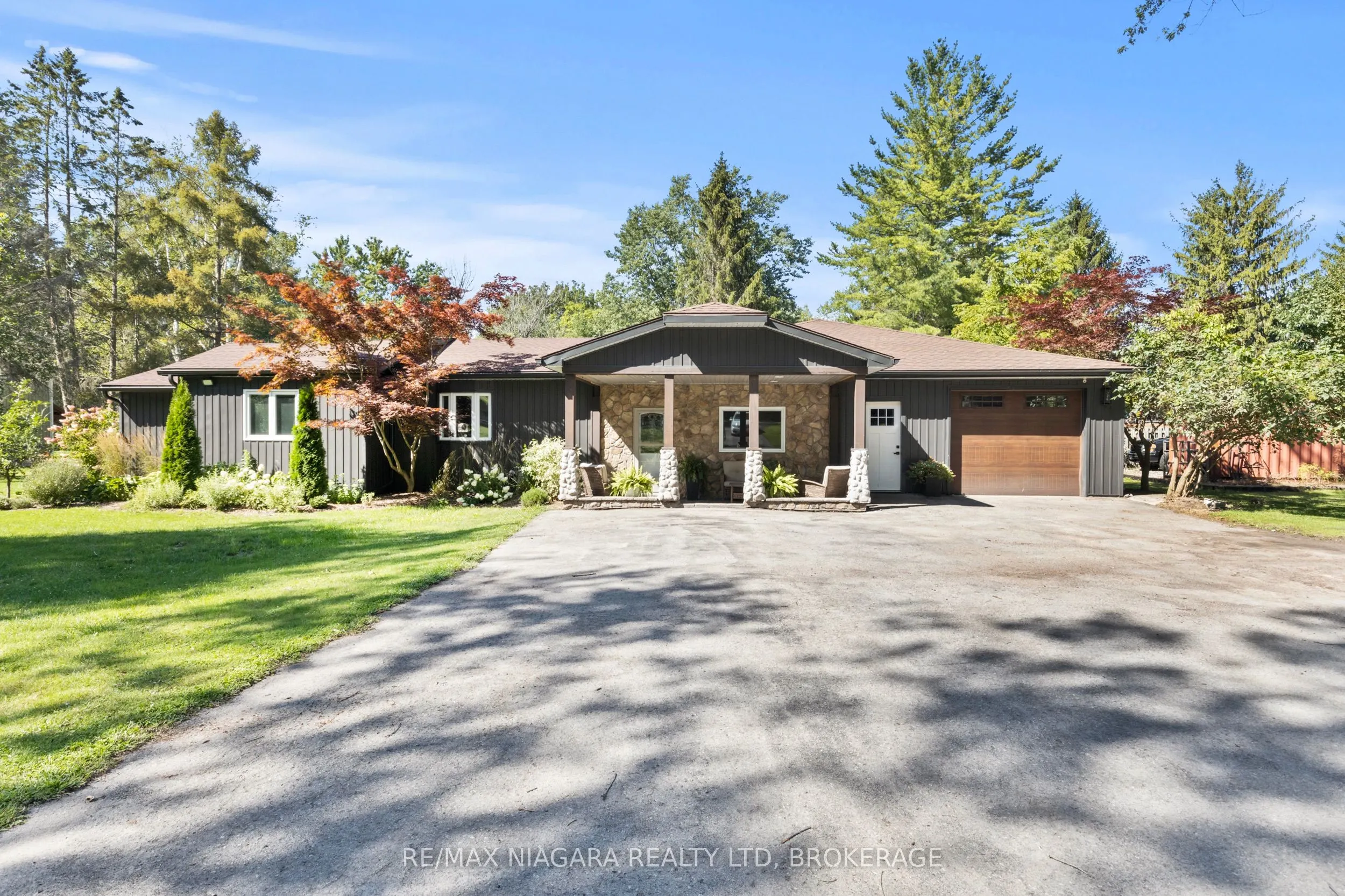 10408 Lakeshore Road