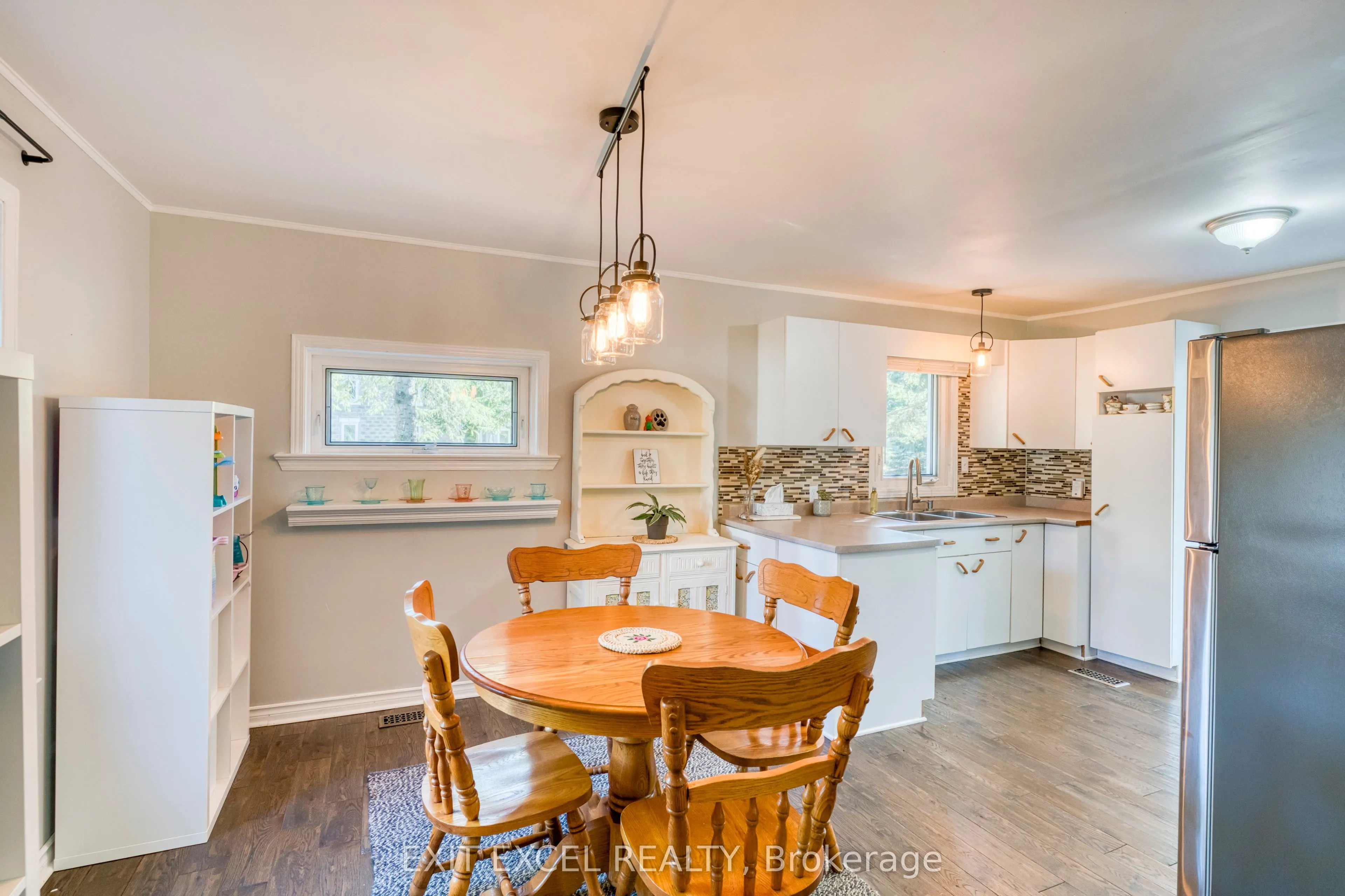 5490 MacTavish Place