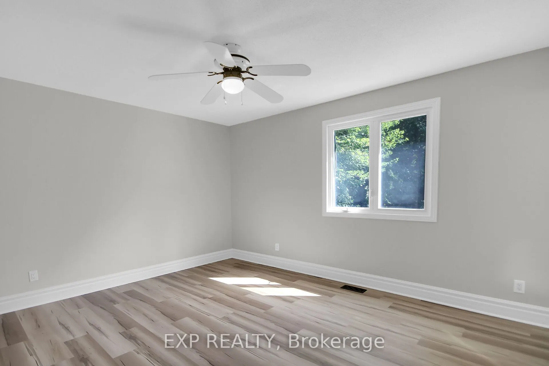 1083 Eadie Road