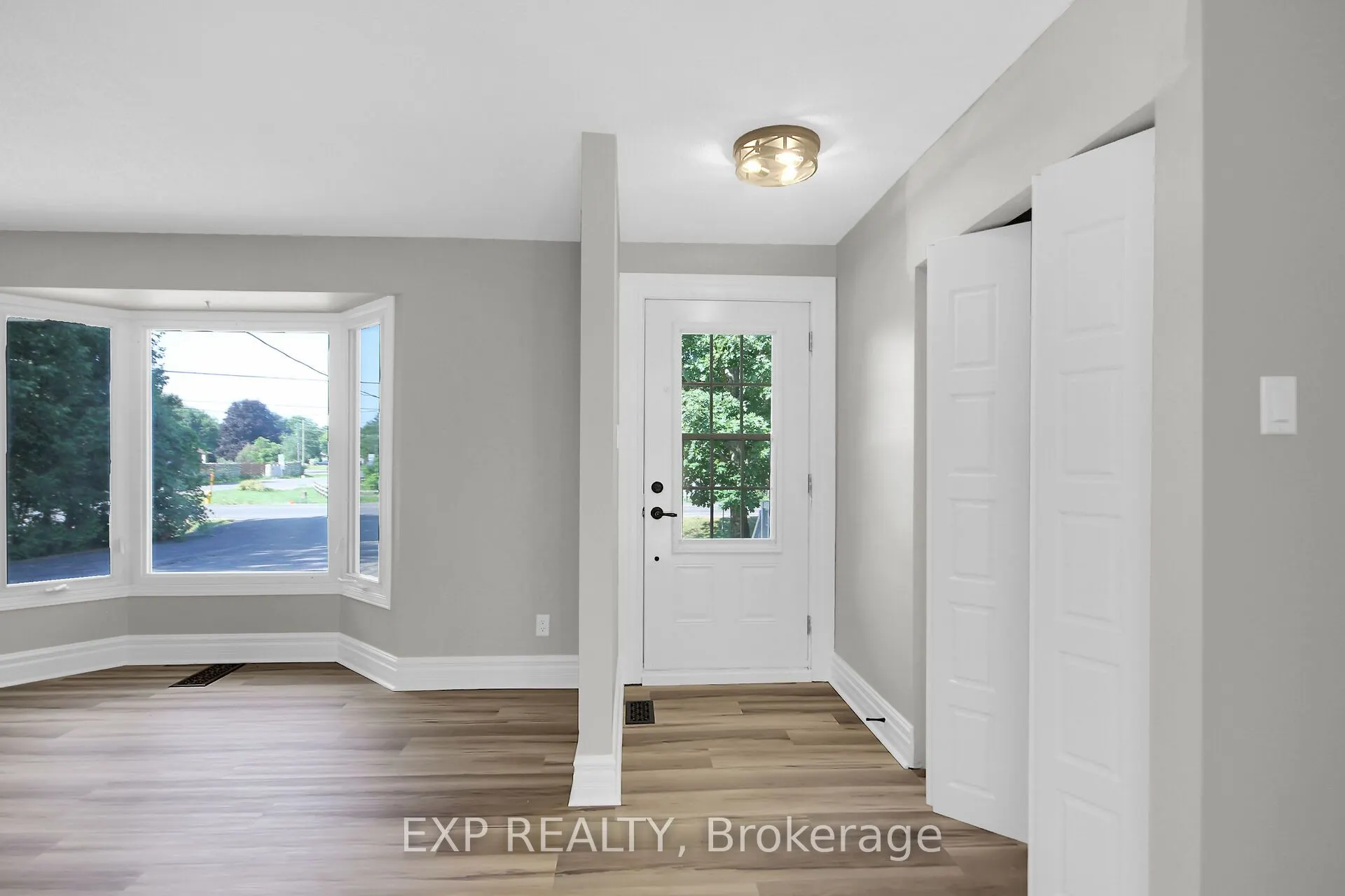 1083 Eadie Road
