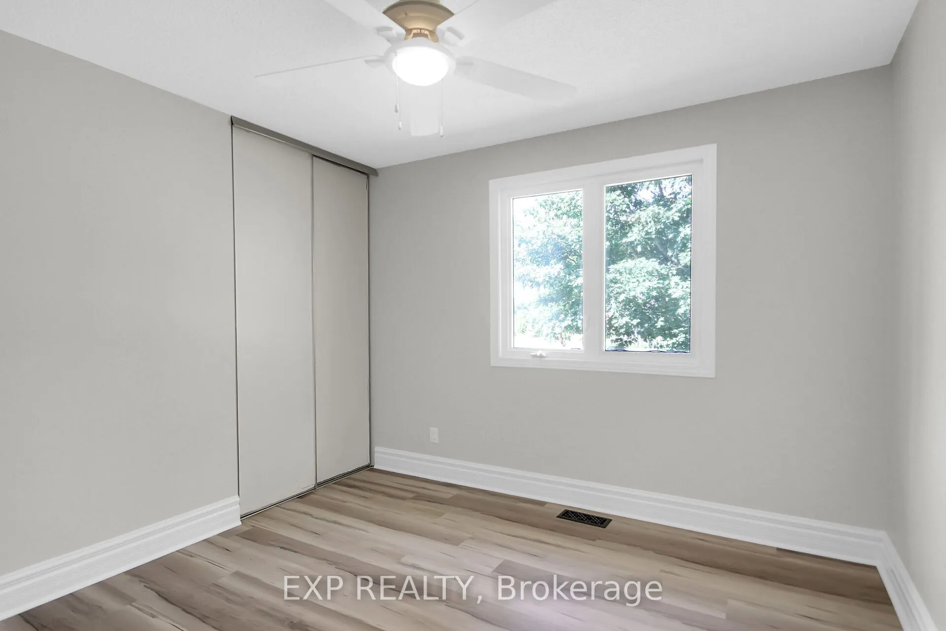 1083 Eadie Road