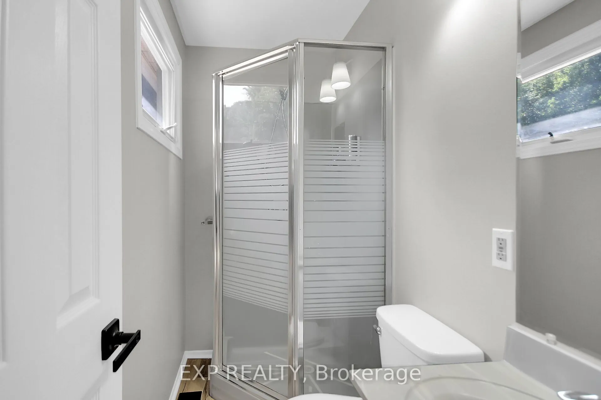 1083 Eadie Road