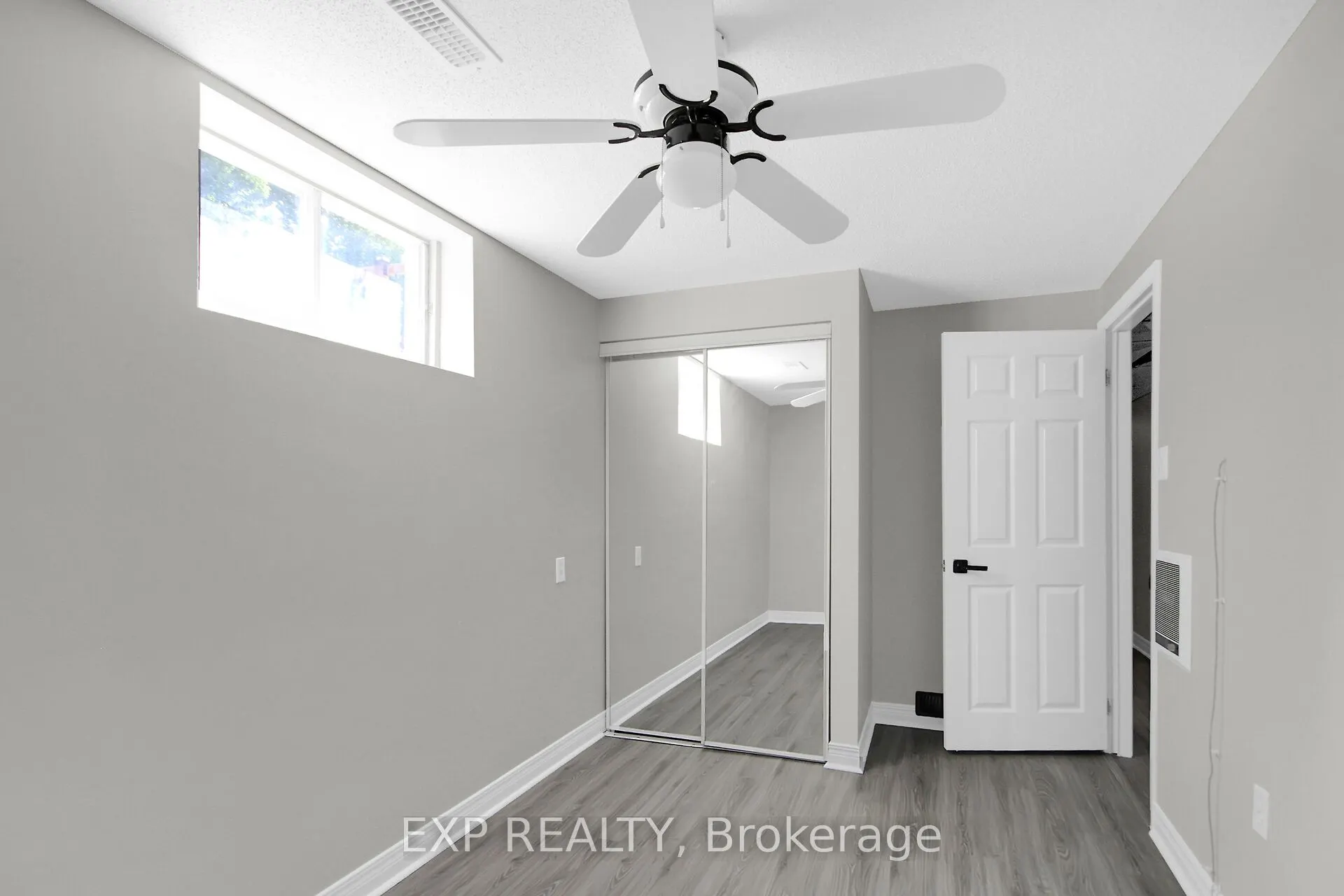 1083 Eadie Road