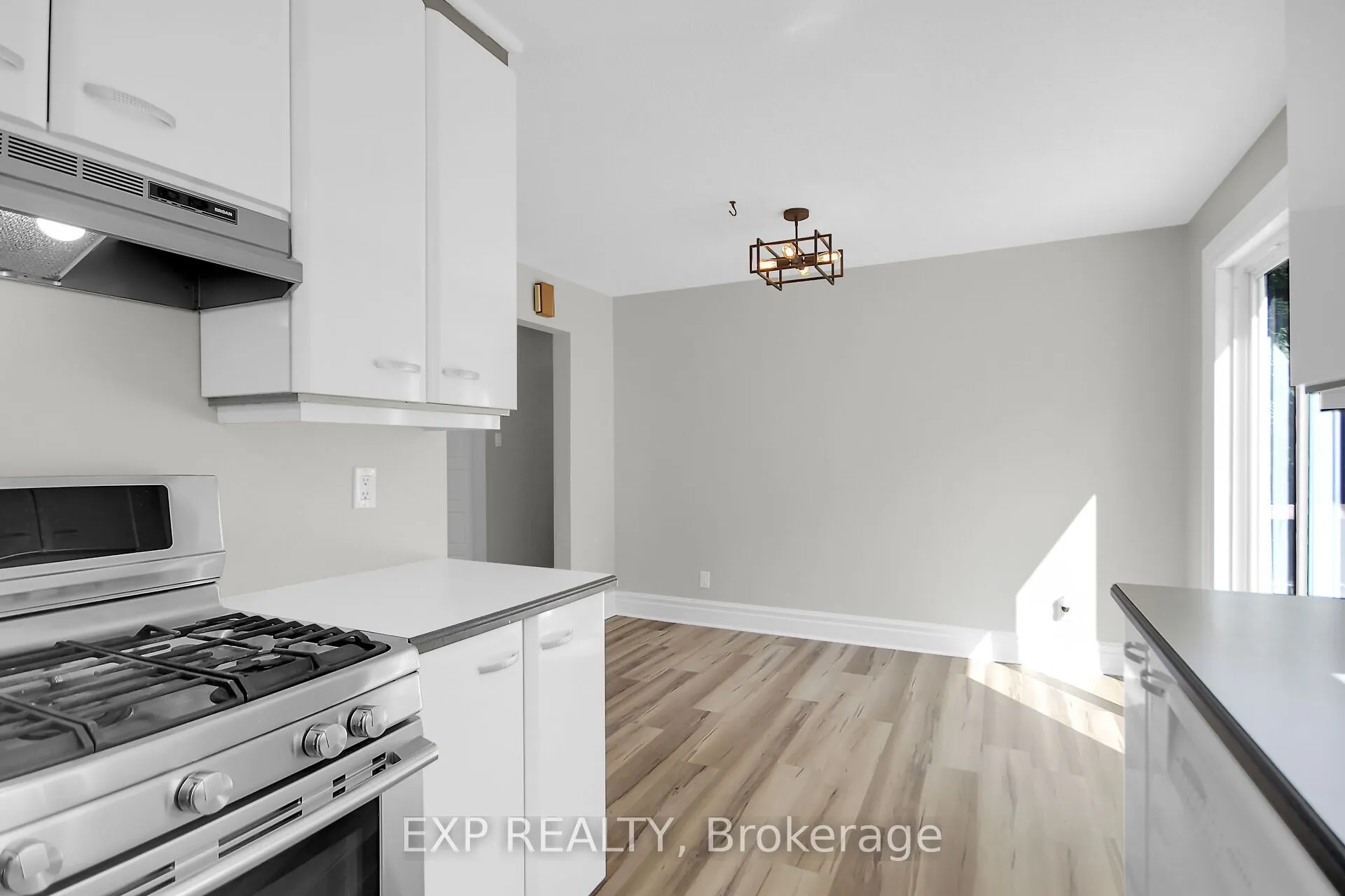 1083 Eadie Road