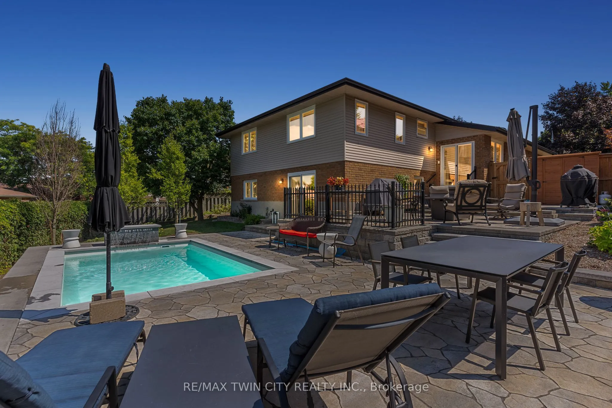 238 Westview Court