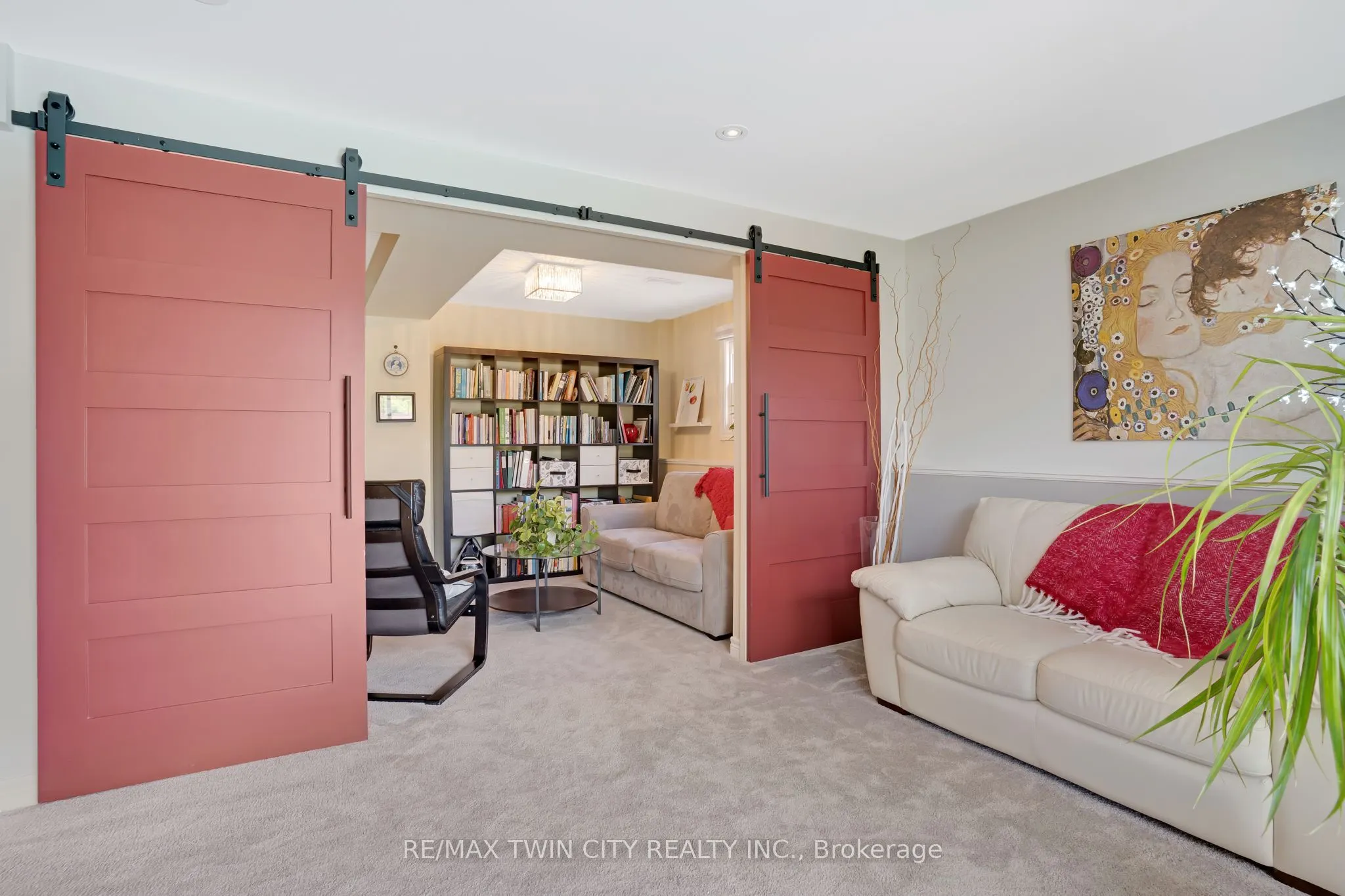 238 Westview Court