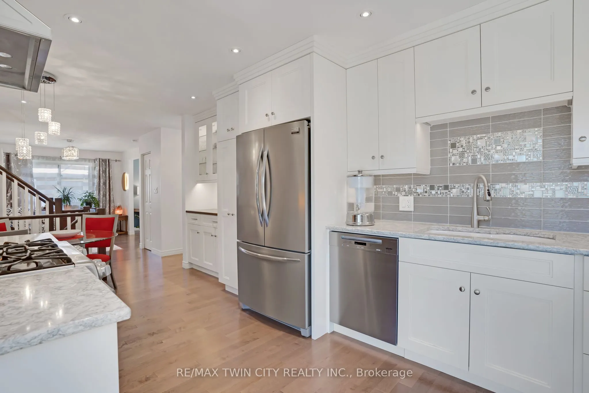 238 Westview Court