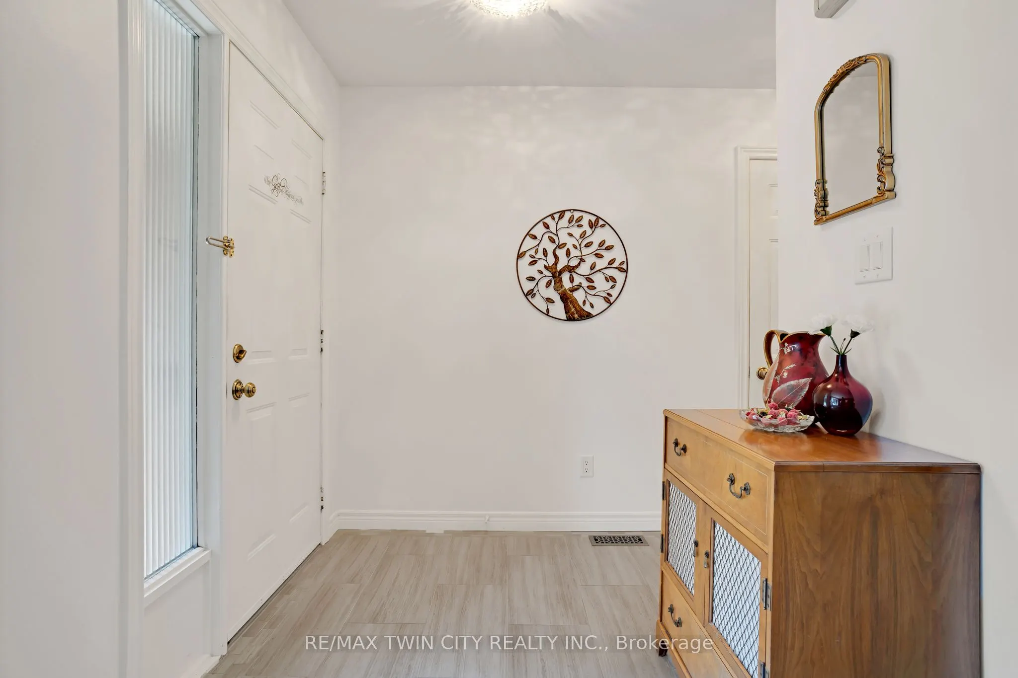 238 Westview Court