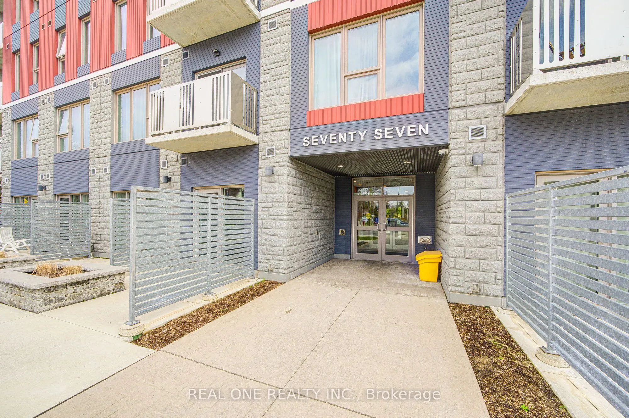 77 Leland Street, #521