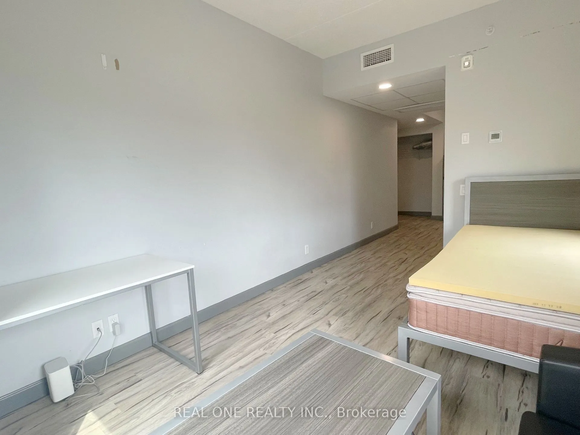 77 Leland Street, #521