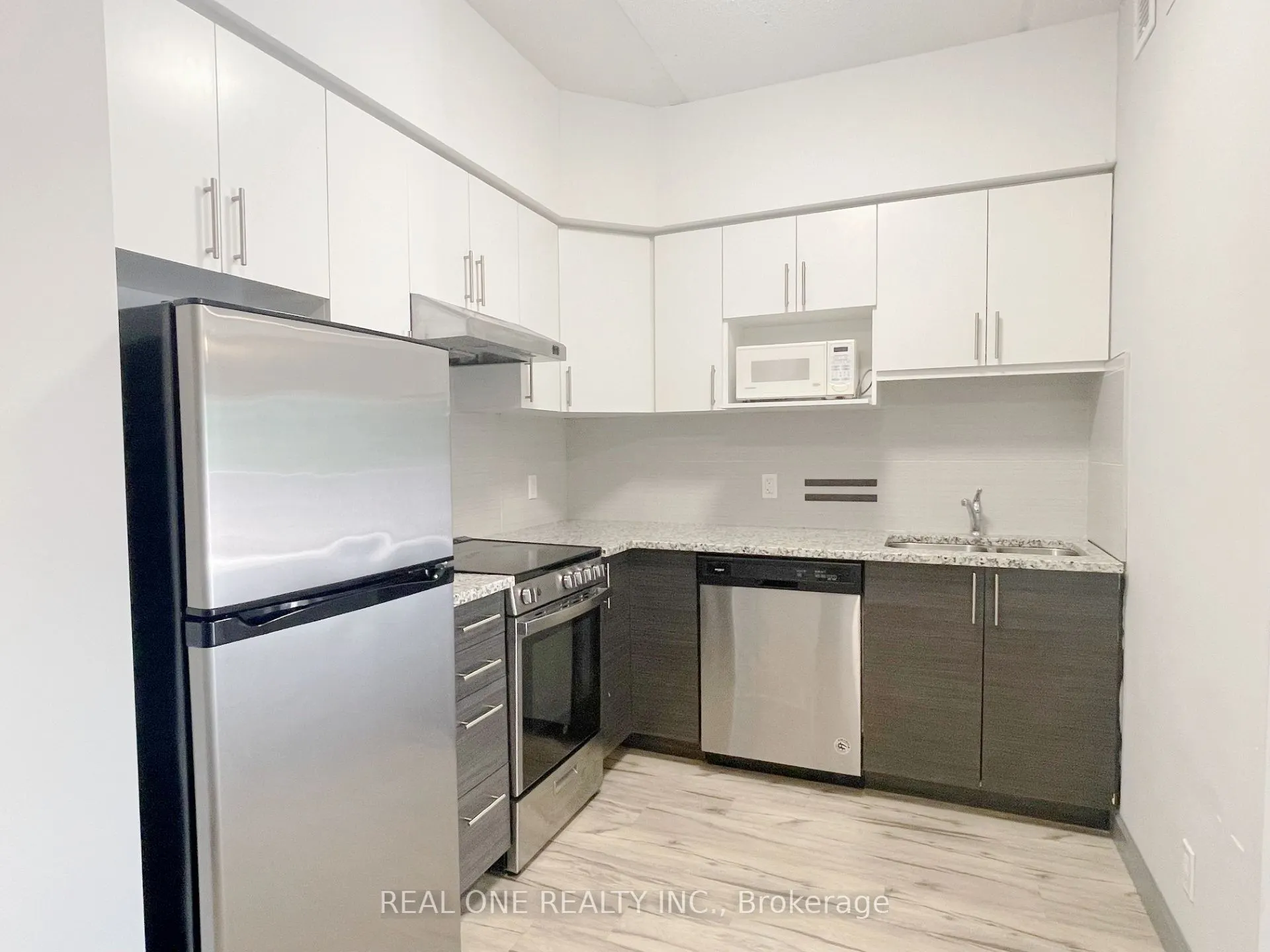 77 Leland Street, #521
