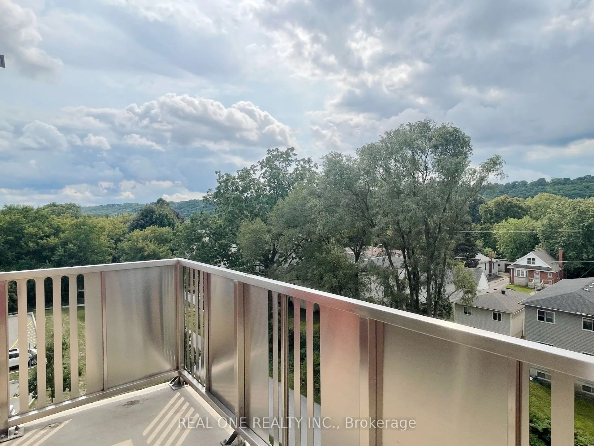 77 Leland Street, #521