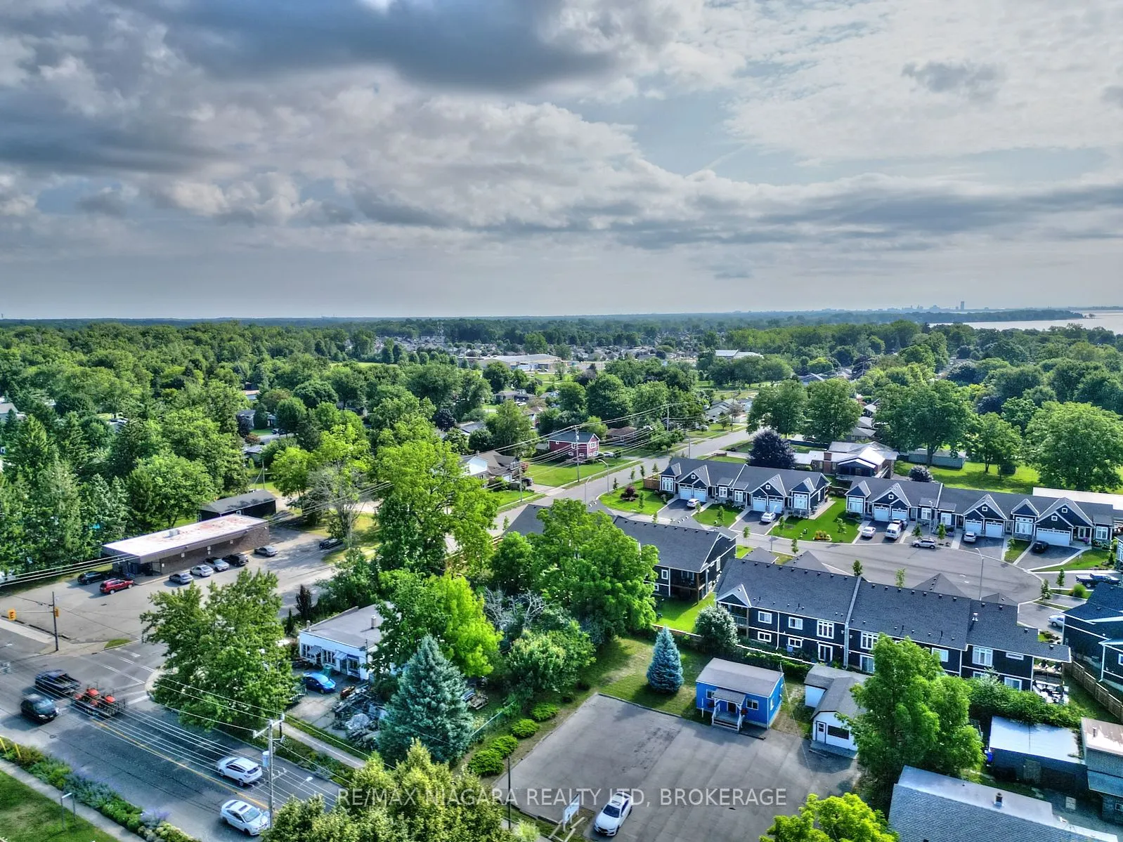 210 RIDGEWAY Road
