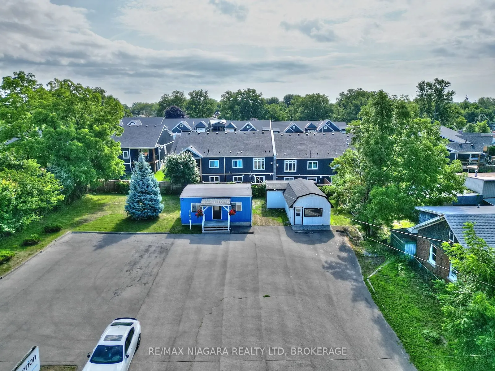 210 RIDGEWAY Road