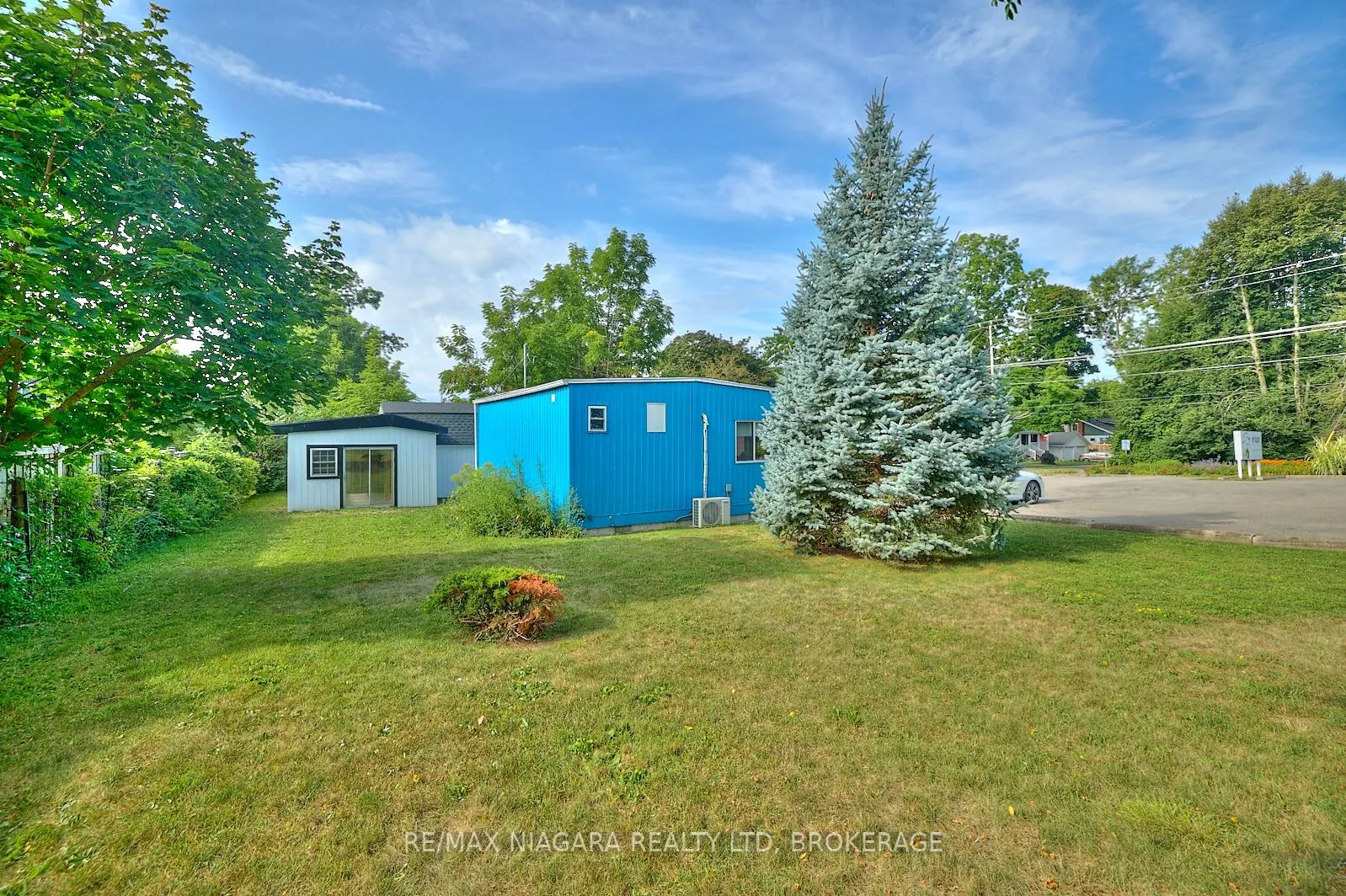 210 RIDGEWAY Road