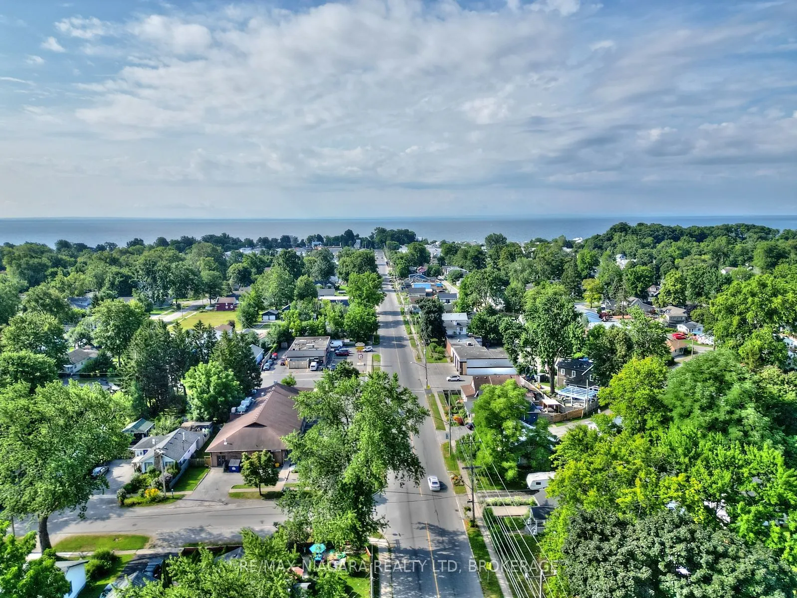 210 RIDGEWAY Road