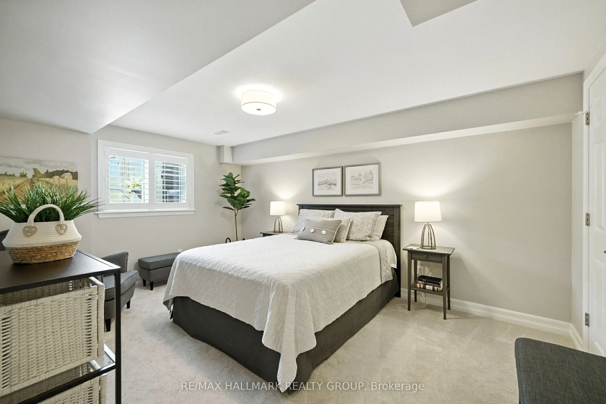 261 Cairnsmore Circle