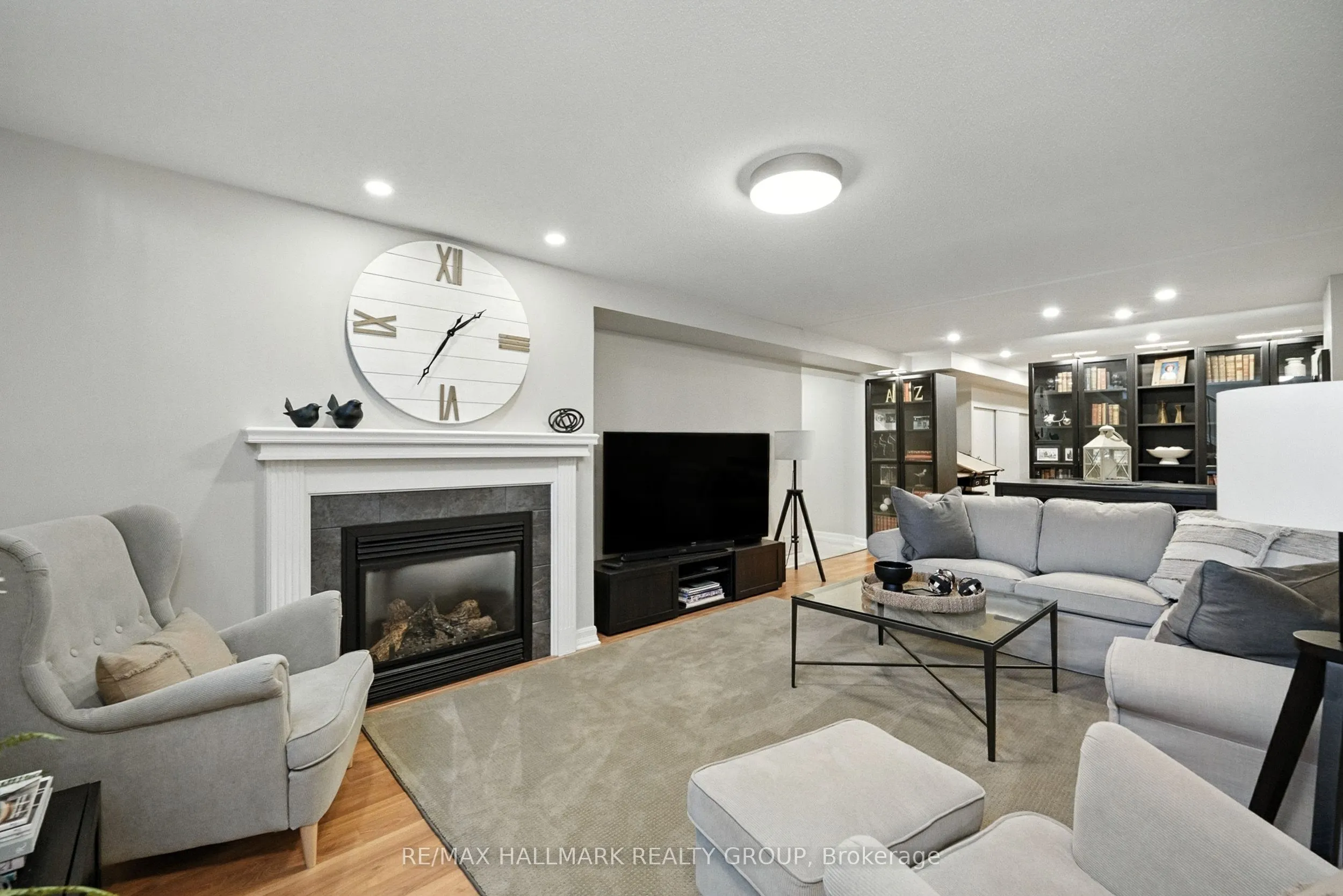 261 Cairnsmore Circle