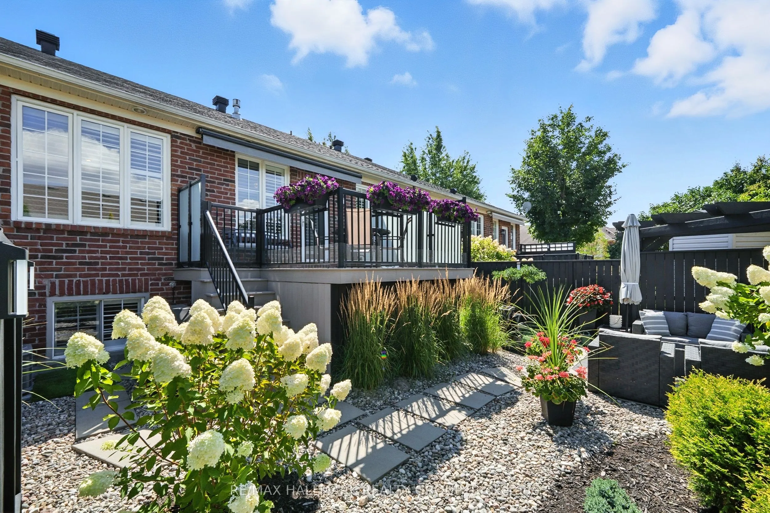 261 Cairnsmore Circle