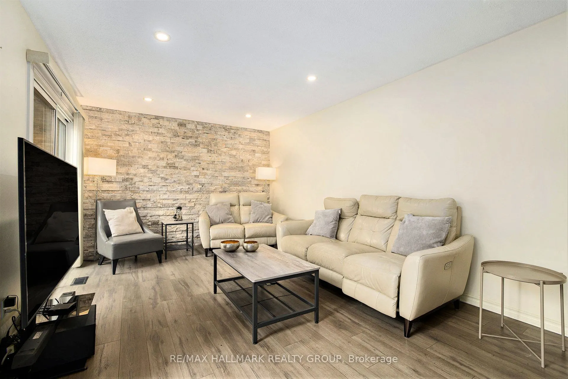 58 Jackson Court, #42