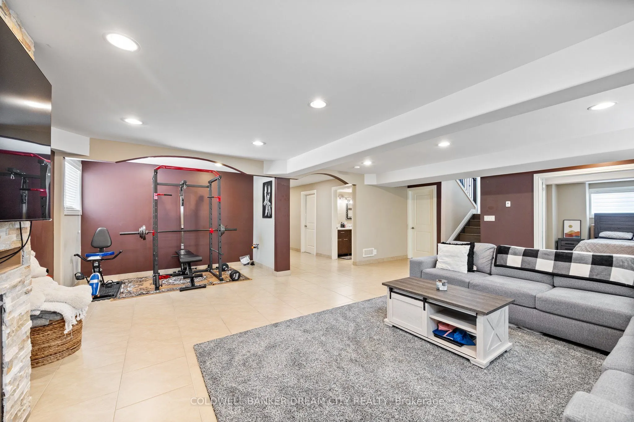 239 BRANTON Crescent