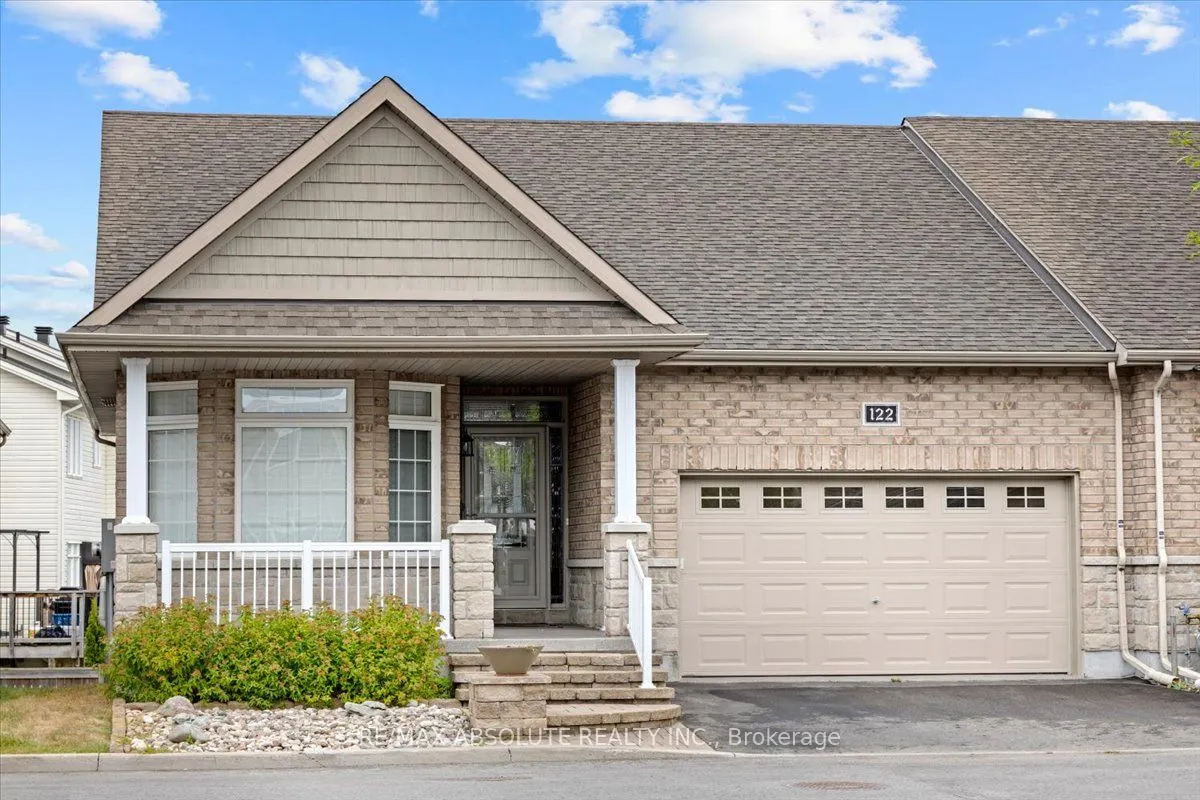 122 PASSAGEWAY Private