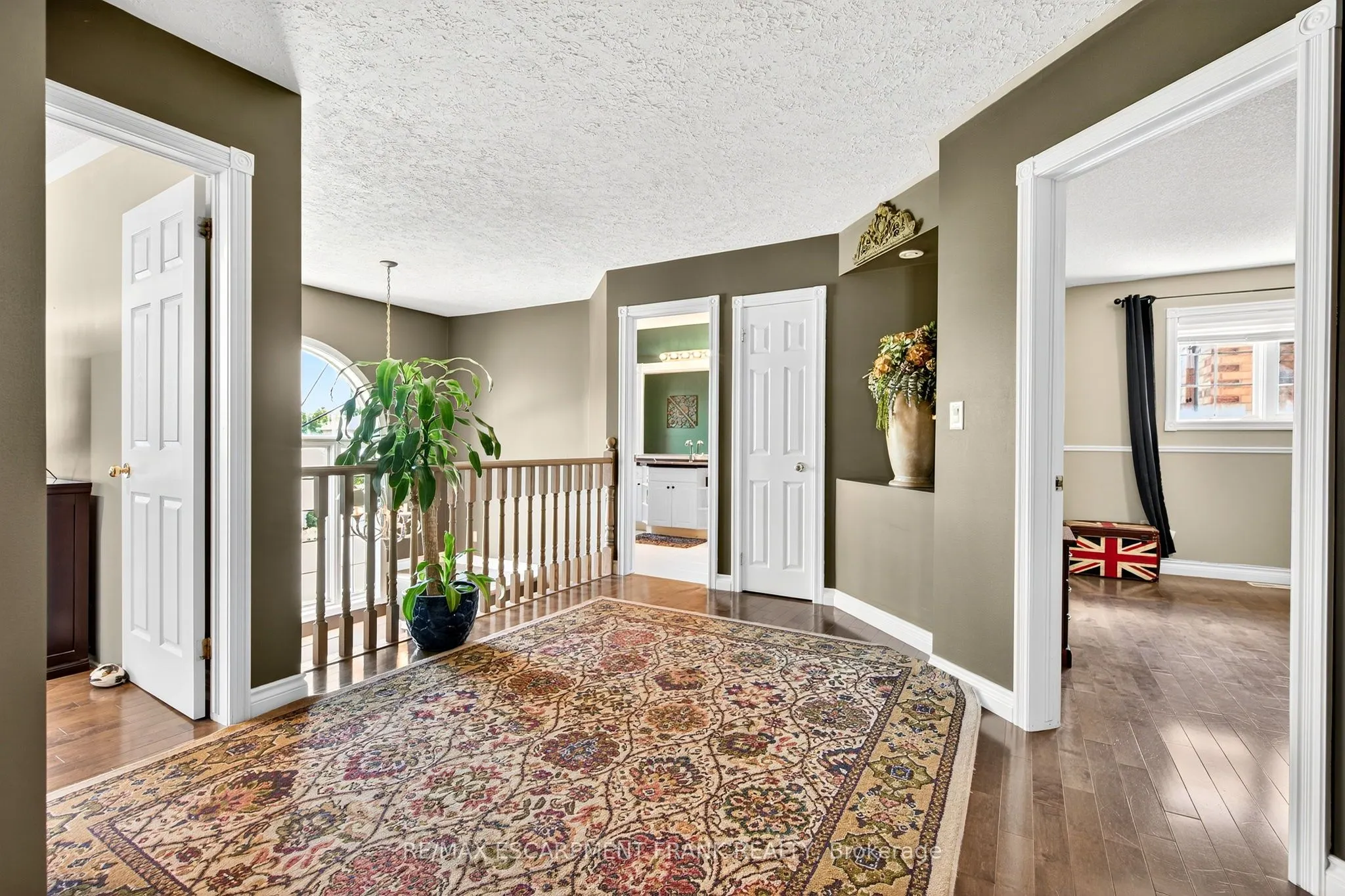 18 Konstantine Court