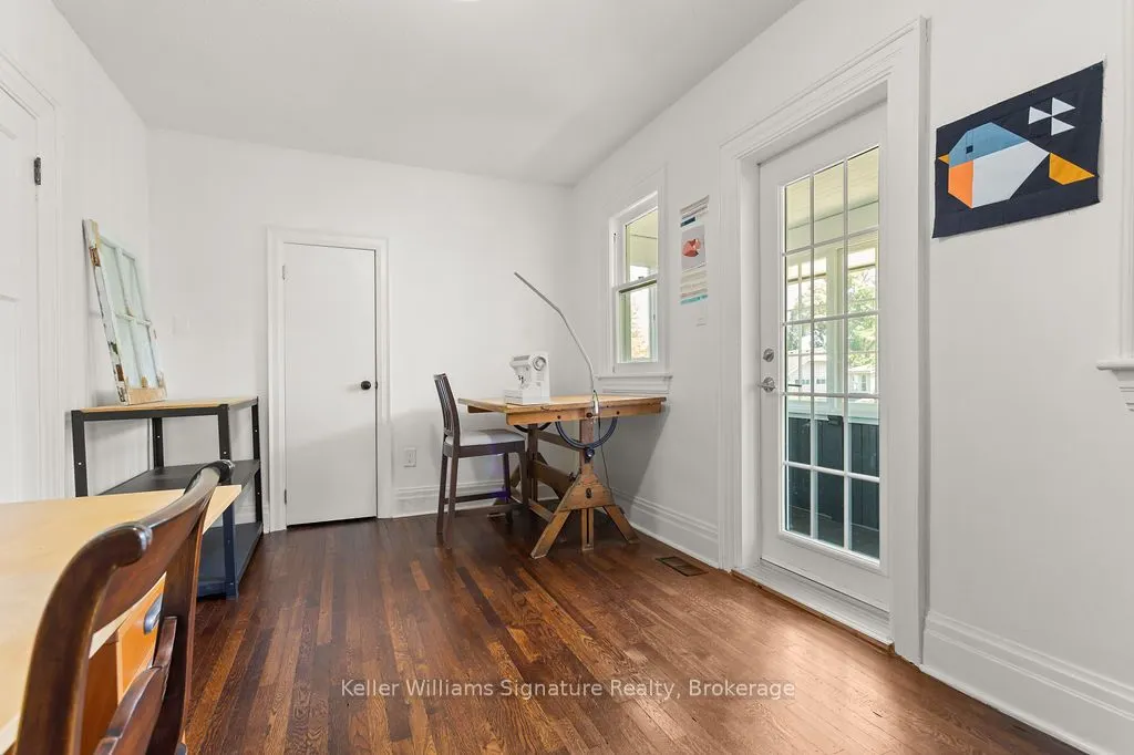 89 Kensington Avenue S