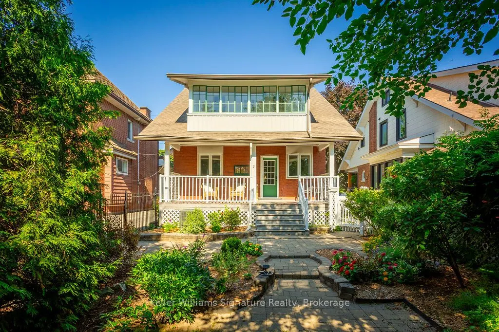 89 Kensington Avenue S