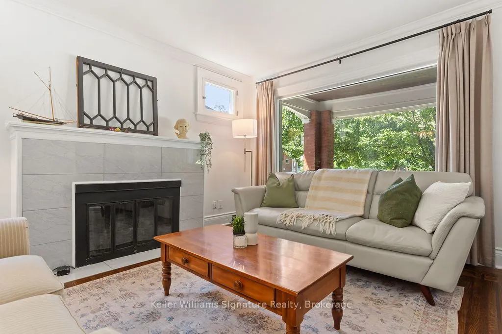 89 Kensington Avenue S