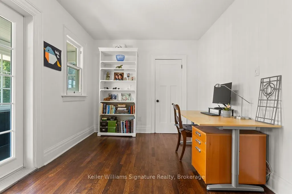 89 Kensington Avenue S