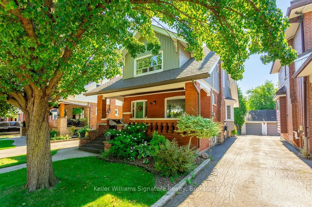 89 Kensington Avenue S