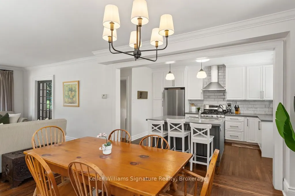 89 Kensington Avenue S