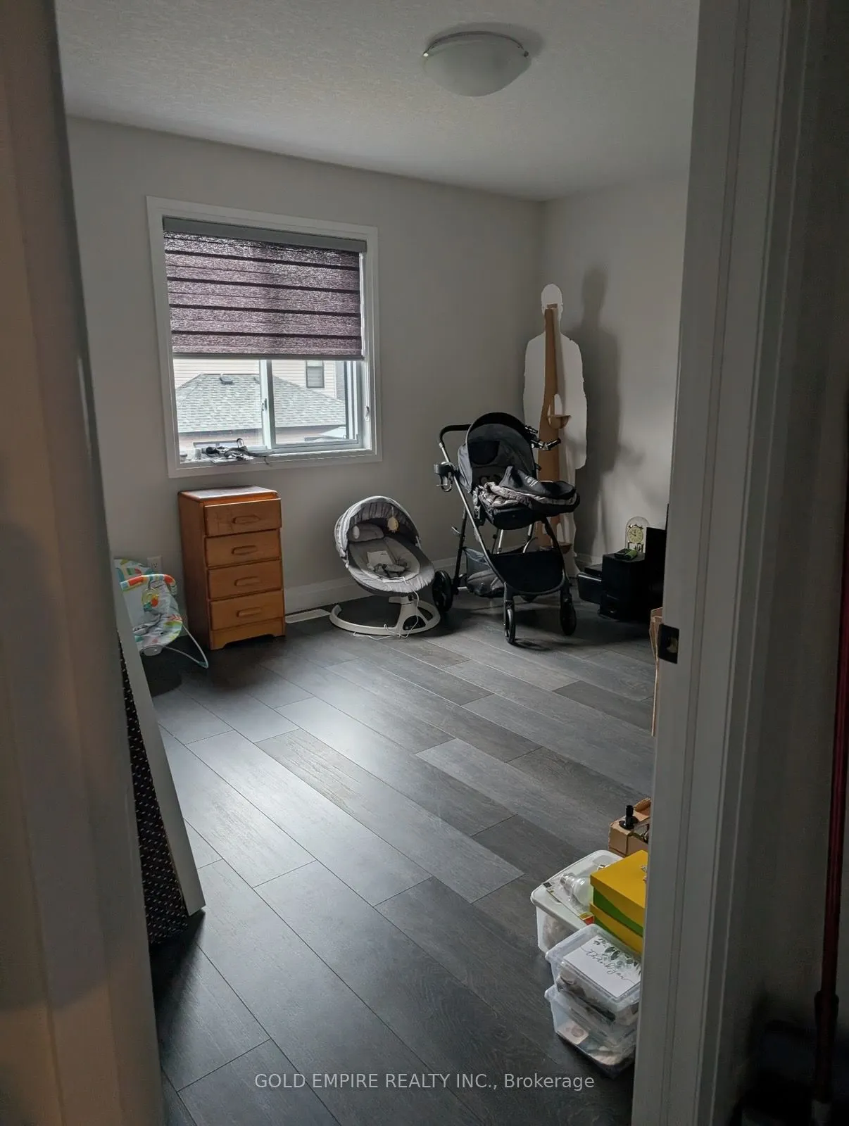 72 CASH Crescent