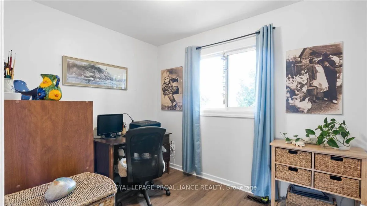 233 Russet Road