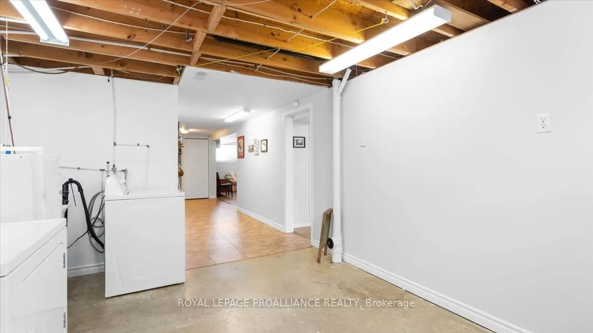 233 Russet Road