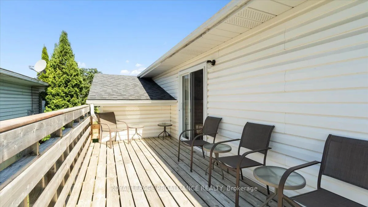 233 Russet Road