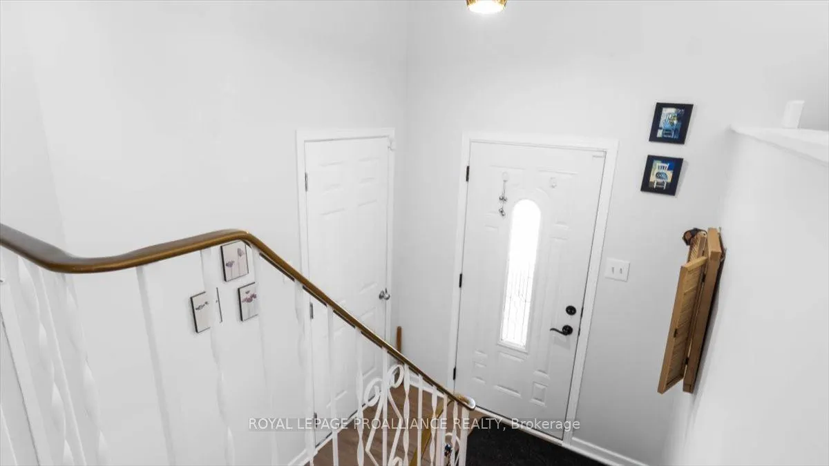 233 Russet Road