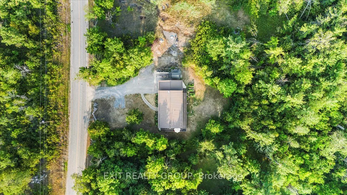 1262 Quin-Mo-Lac Road