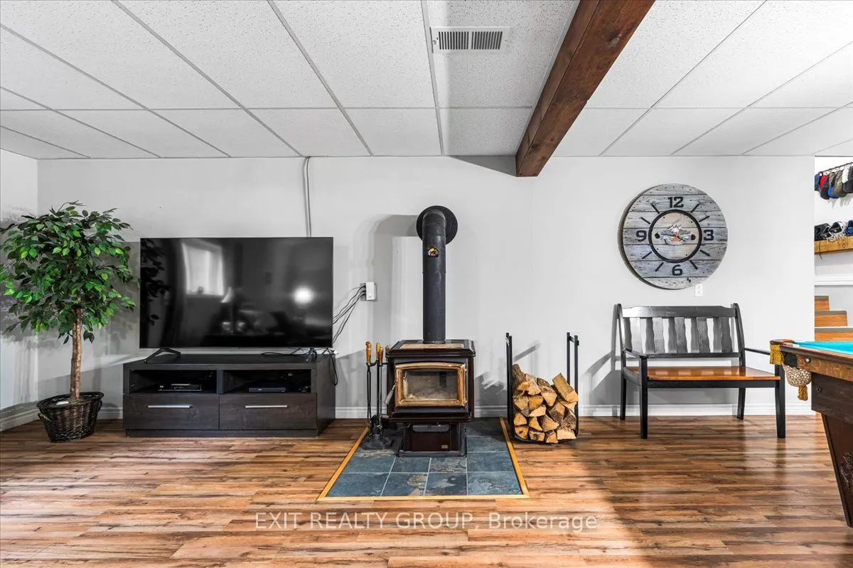 1262 Quin-Mo-Lac Road