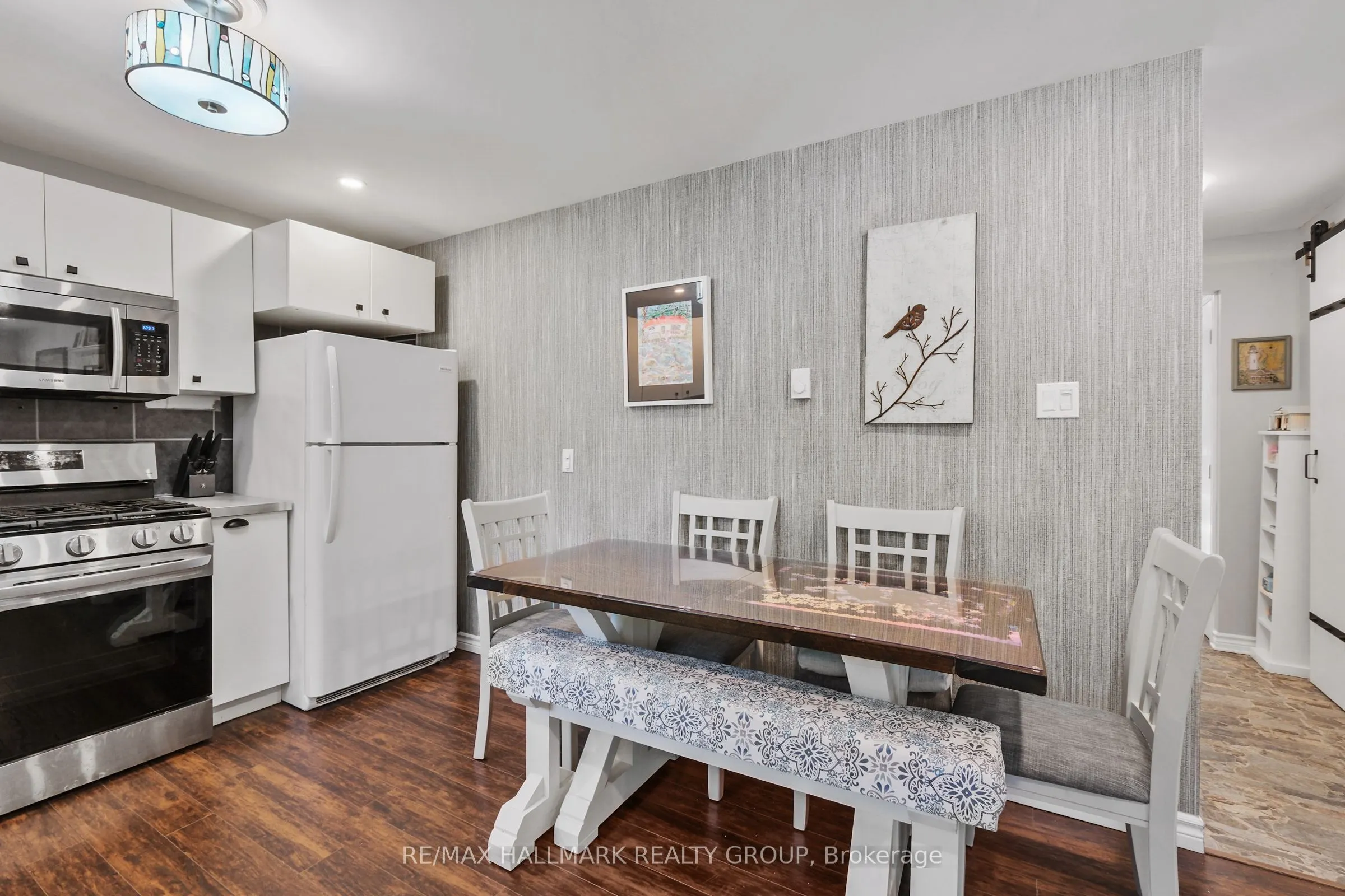 715 Bayview Drive